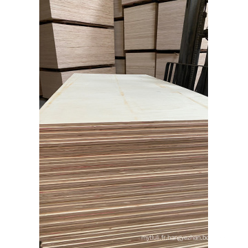 Birch UV Feuille de contreplaqué en bois dur 4x8